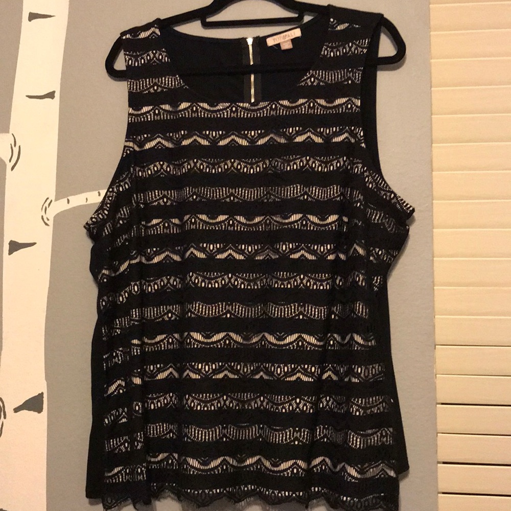 Roz and Ali sleeveless top